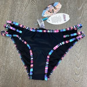 Bingo Surf Side String Black Bikini Bottom (S)
